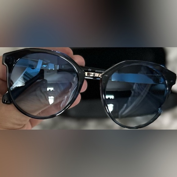 RARE Balmain NWT Women\'s Blue BI 2523 53mm Polarized Sunglasses main image 3